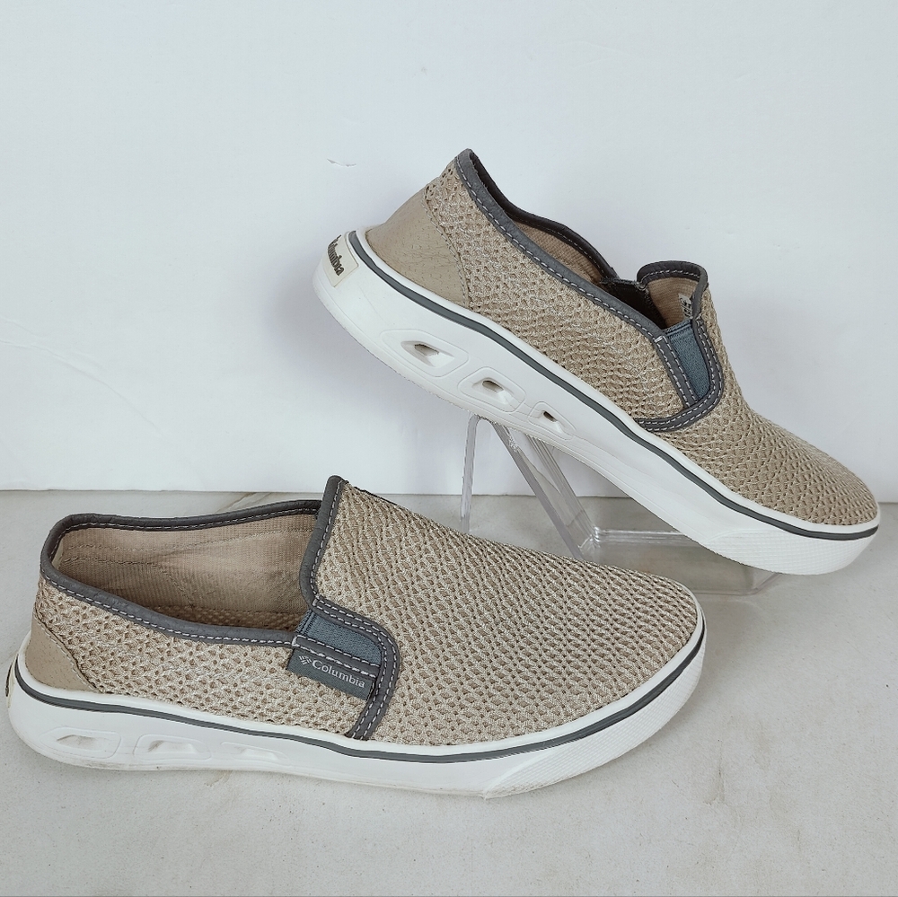 Columbia Women's Spinner Vent Moc Slip-On Water Shoes, Beige, 8.5